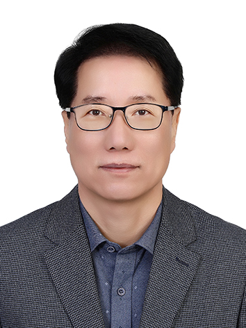 김창경 사진